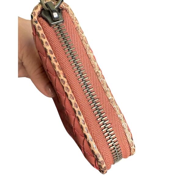 Bottega Veneta Floral Embroidered Intrecciato Leather Zip Around Wallet in Pink - Picture 8 of 16